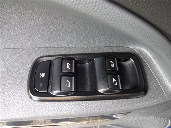 Ford EcoSport 1.0 EcoBoost 92kW - foto 19