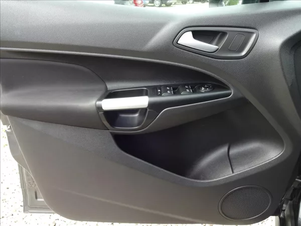 Ford Tourneo Connect 1.0 ECOBOOST TITANIUM - foto 18