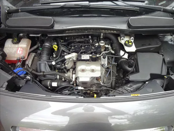 Ford Tourneo Connect 1.0 ECOBOOST TITANIUM - foto 45