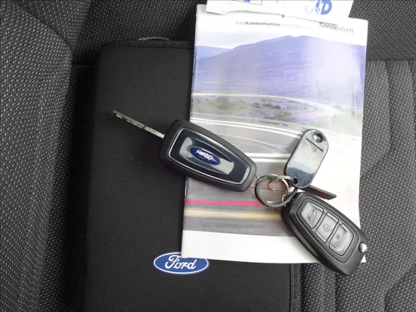 Ford Tourneo Connect 1.0 ECOBOOST TITANIUM - foto 48