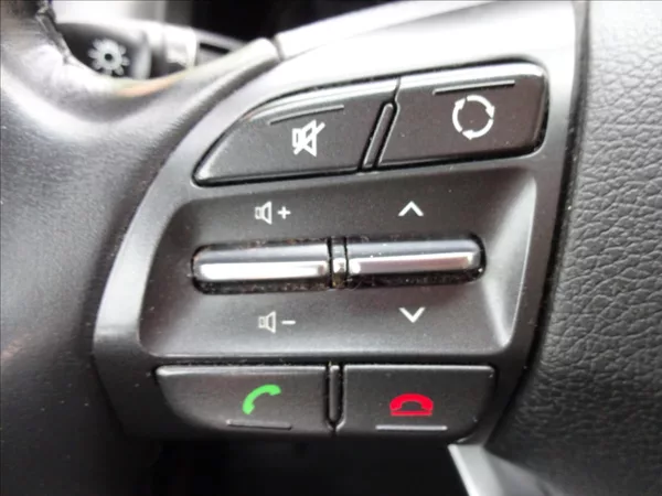 Hyundai i30 1,4 T-GDi 103 kW Fastback - foto 40