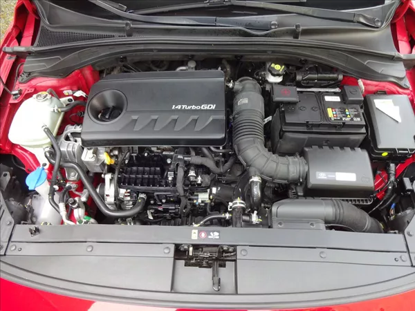 Hyundai i30 1,4 T-GDi 103 kW Fastback - foto 44