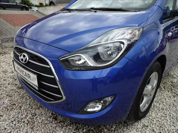 Hyundai ix20 1,6 i 91kW 56 000km - foto 12