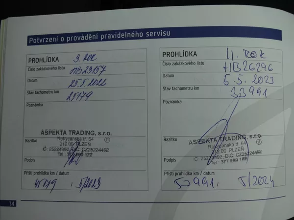 Hyundai ix20 1,6 i 91kW 56 000km - foto 47