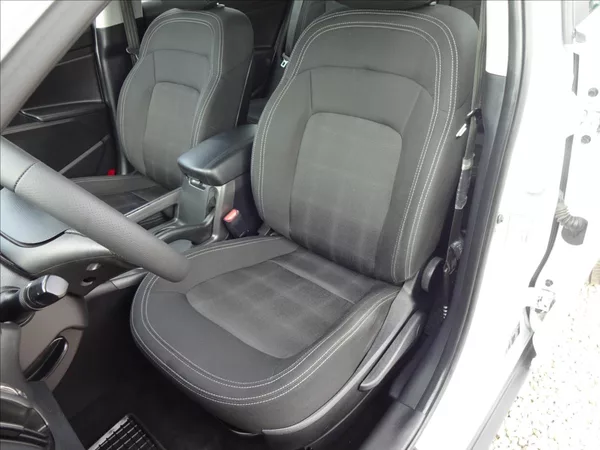 Kia Sportage 1,6GDi Active Plus - foto 17