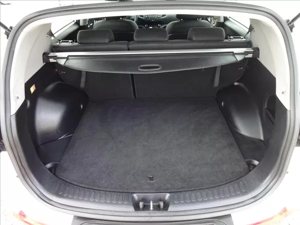 Kia Sportage 1,6GDi Active Plus - foto 24
