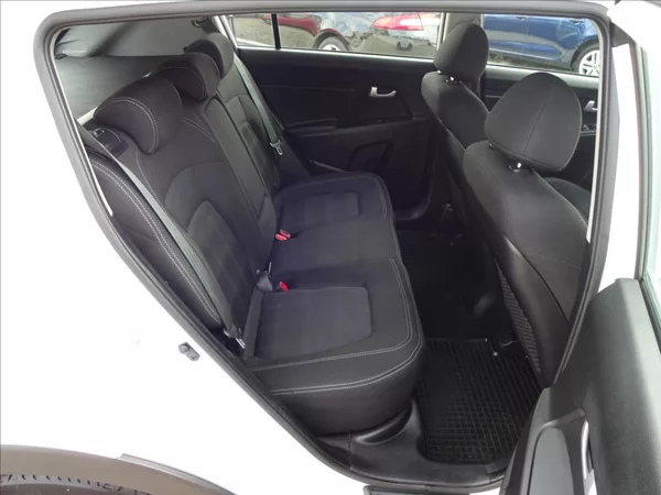 Kia Sportage 1,6GDi Active Plus - foto 25