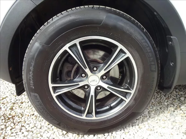 Kia Sportage 1,6GDi Active Plus - foto 40