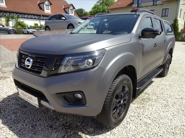 Nissan Navara 2,3 dCi 140 kW 4x4 Automat - foto 3