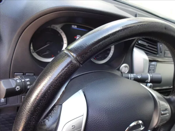 Nissan Navara 2,3 dCi 140 kW 4x4 Automat - foto 46