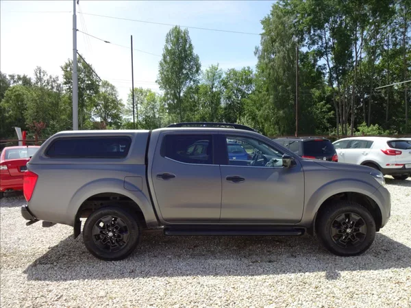 Nissan Navara 2,3 dCi 140 kW 4x4 Automat - foto 8