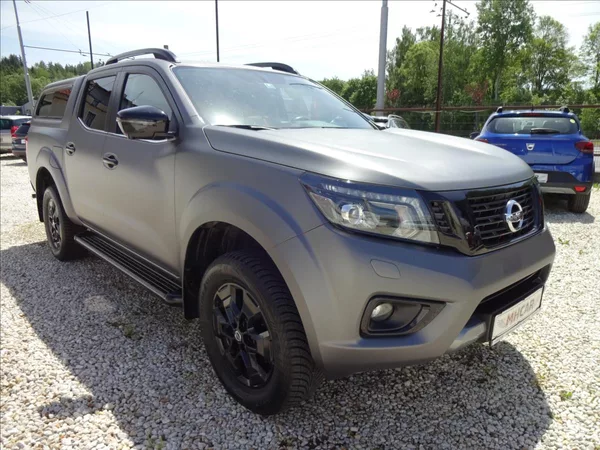 Nissan Navara 2,3 dCi 140 kW 4x4 Automat - foto 9