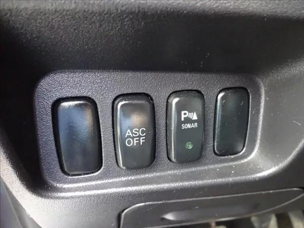 Peugeot 4007 2,2 HDI 115kW 4x4 - foto 41