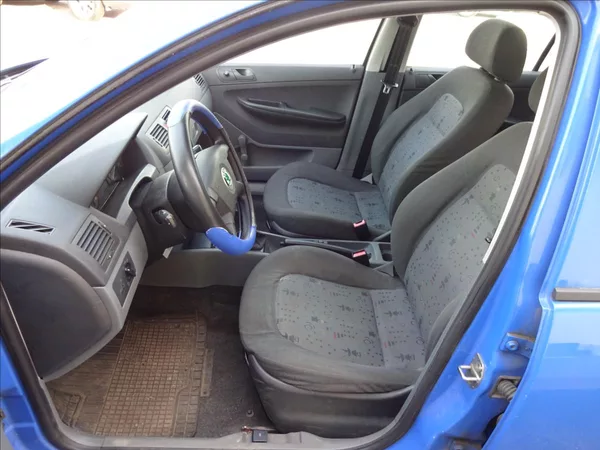 Škoda Fabia I 1,2 i40kW - foto 18