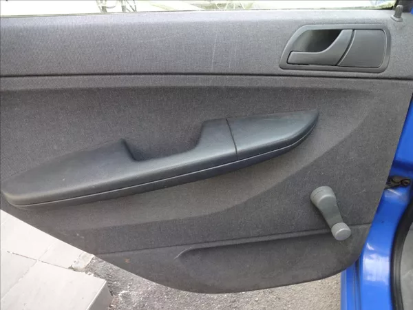 Škoda Fabia I 1,2 i40kW - foto 23