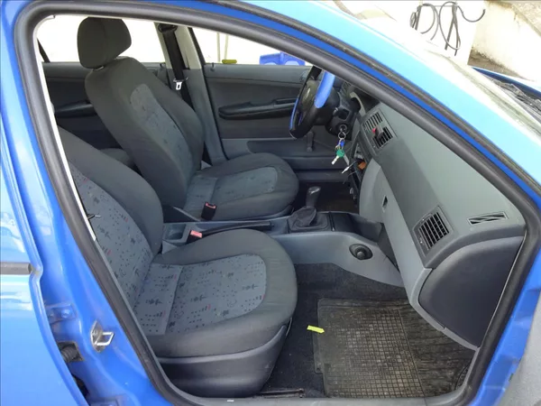 Škoda Fabia I 1,2 i40kW - foto 28
