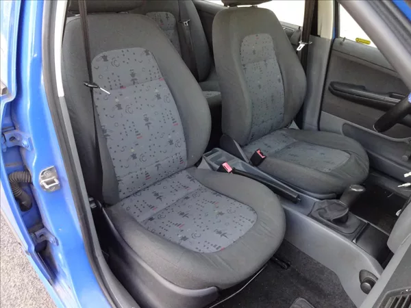 Škoda Fabia I 1,2 i40kW - foto 29