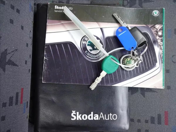 Škoda Fabia I 1,2 i40kW - foto 37