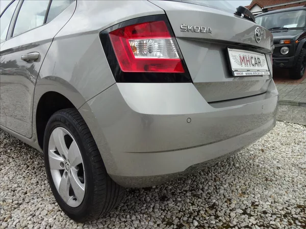 Škoda Fabia III 1.0TSI 70 kW STYLE - foto 14