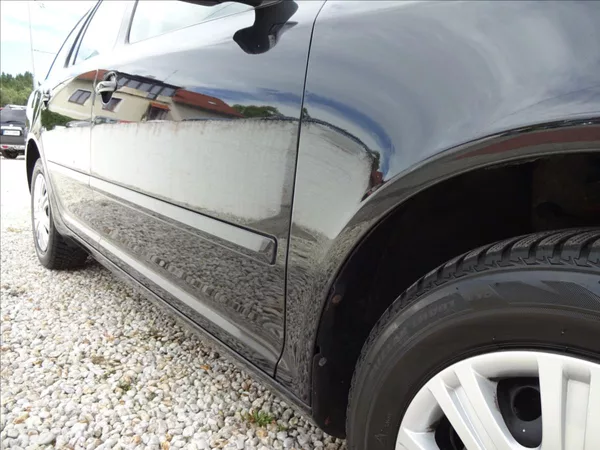Škoda Octavia II 1,4 TSI 90kW GO MOTORU - foto 10