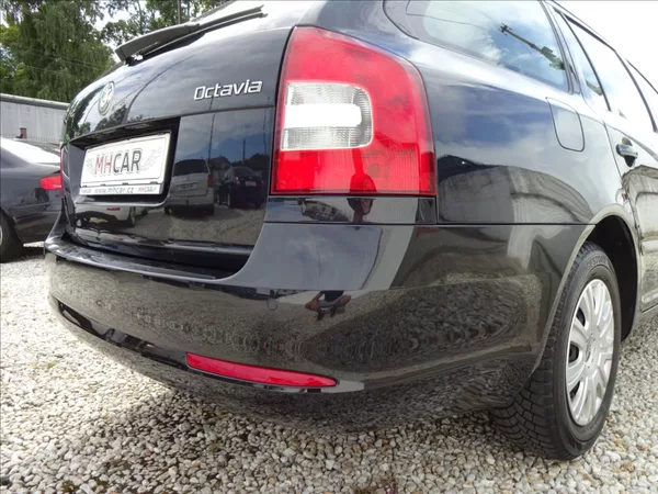 Škoda Octavia II 1,4 TSI 90kW GO MOTORU - foto 15