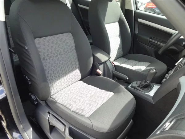Škoda Octavia II 1,4 TSI 90kW GO MOTORU - foto 30