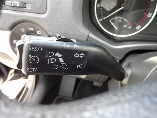 Škoda Octavia II 1,4 TSI 90kW GO MOTORU - foto 38