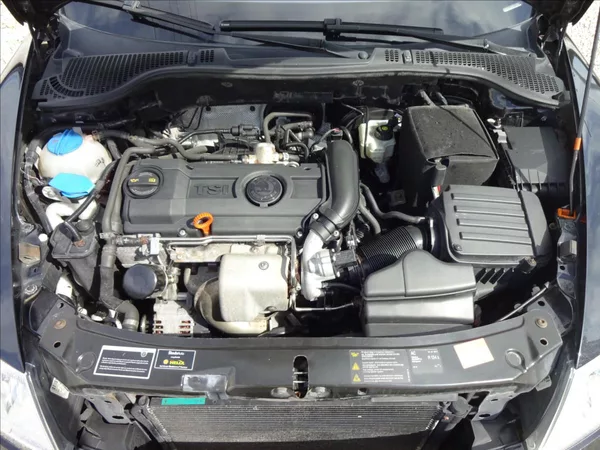 Škoda Octavia II 1,4 TSI 90kW GO MOTORU - foto 39