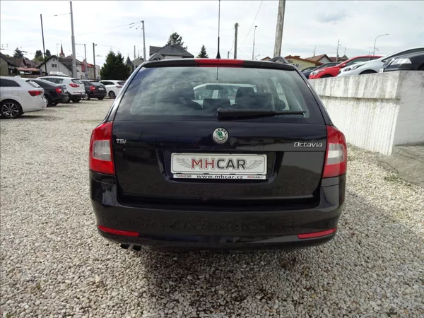 Škoda Octavia II 1,4 TSI 90kW GO MOTORU - foto 6