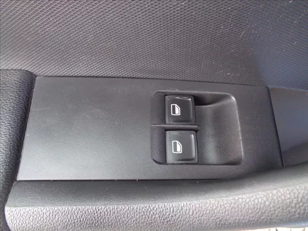 Škoda Rapid 1.2TSI 63 kW - foto 19