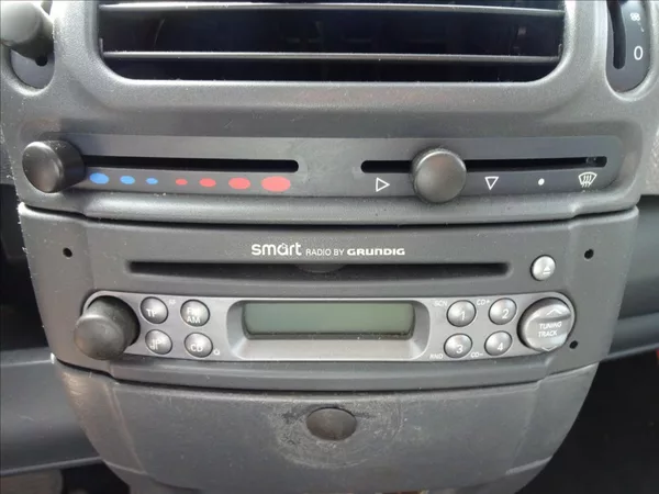 Smart Fortwo 0.7i SADA KOL - foto 19