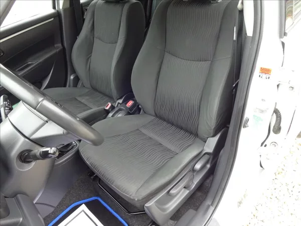Suzuki Swift 1.2i16V NOVÉ ROZVODY - foto 16