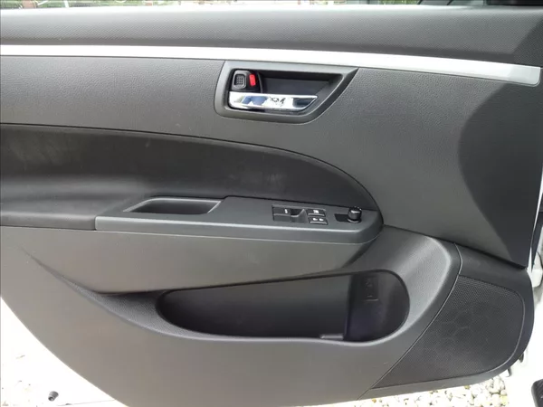 Suzuki Swift 1.2i16V NOVÉ ROZVODY - foto 17