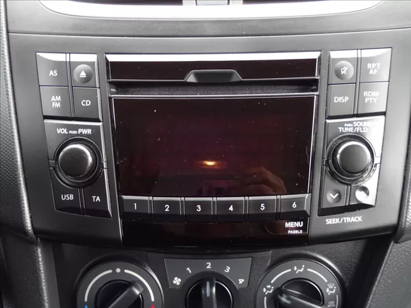 Suzuki Swift 1.2i16V NOVÉ ROZVODY - foto 33