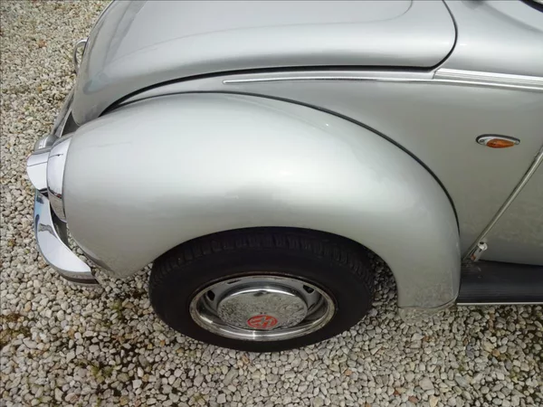 Volkswagen BROUK 1,2 1303 CABRIO - foto 18