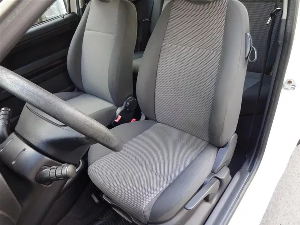 Volkswagen Fox 1,4 TDI 51kW - foto 17
