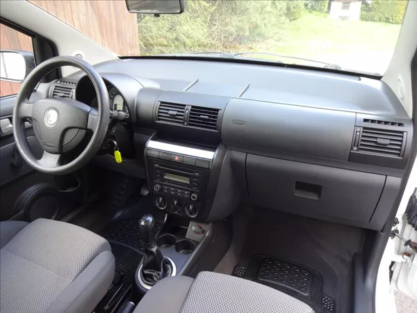 Volkswagen Fox 1,4 TDI 51kW - foto 25