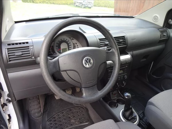Volkswagen Fox 1,4 TDI 51kW - foto 26