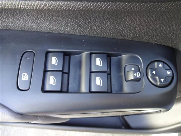 Citroën C5 Aircross 1,2 Pure Tech 96kW - foto 18