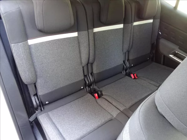 Citroën C5 Aircross 1,2 Pure Tech 96kW - foto 24
