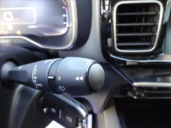 Citroën C5 Aircross 1,2 Pure Tech 96kW - foto 38
