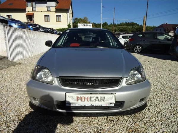 Honda Civic 1,6VTI 118kW - foto 2