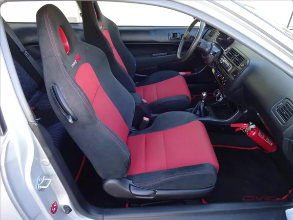 Honda Civic 1,6VTI 118kW - foto 28