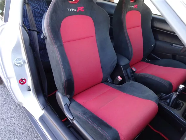 Honda Civic 1,6VTI 118kW - foto 30