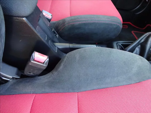 Honda Civic 1,6VTI 118kW - foto 31