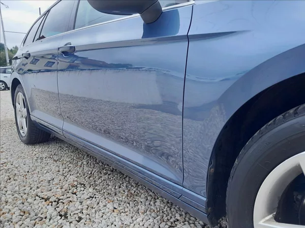 Volkswagen Passat Variant 2.0 TDI 110KW - foto 10