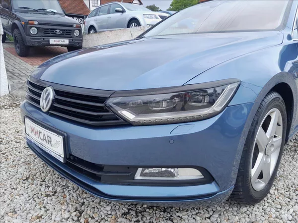 Volkswagen Passat Variant 2.0 TDI 110KW - foto 12