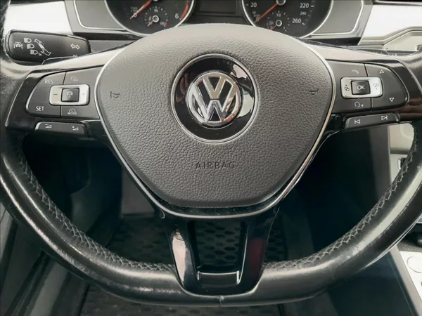 Volkswagen Passat Variant 2.0 TDI 110KW - foto 46