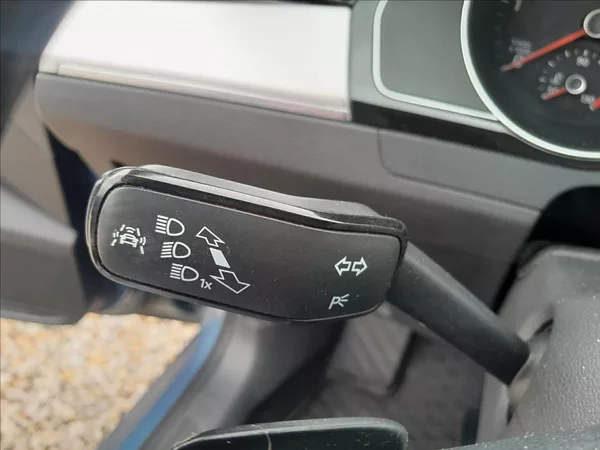 Volkswagen Passat Variant 2.0 TDI 110KW - foto 49