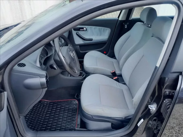 Seat Ibiza 1,4i16V - foto 18